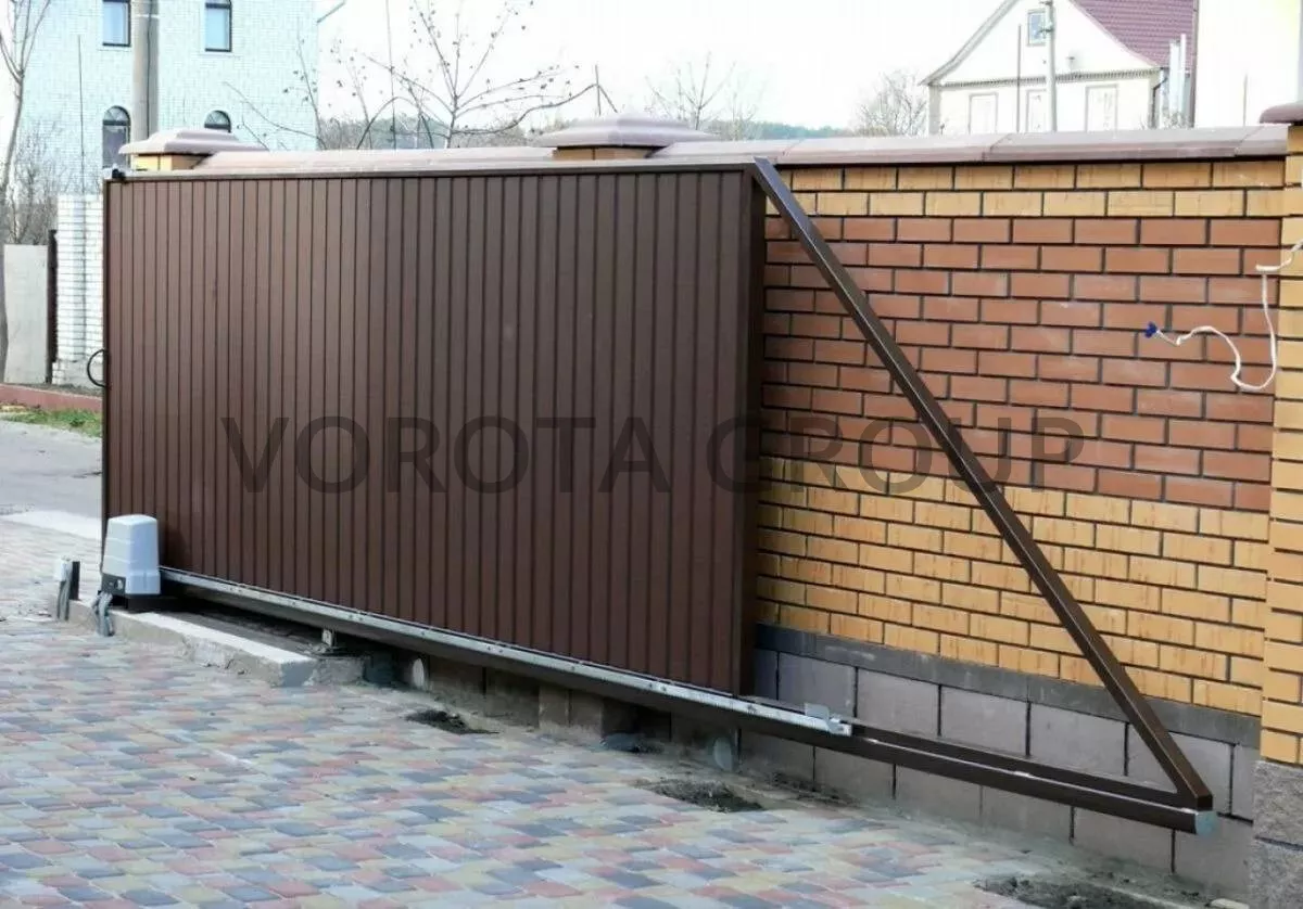 Автоматические откатные ворота Alutech в дом 2000x3300