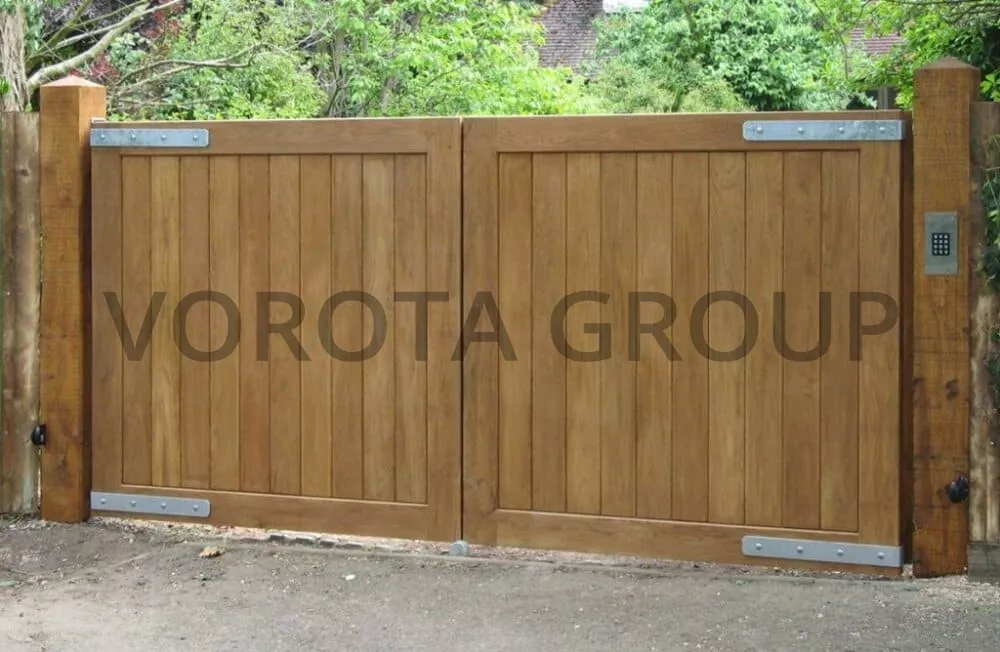 Автоматические распашные ворота Doorhan золотой дуб 3000×2100